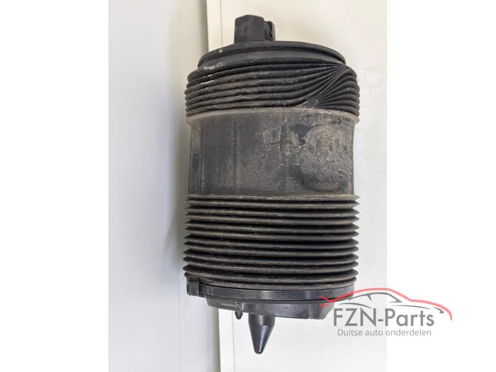 Używane Miech Audi RS 6 Avant (C8) Cena € 499,00 Z VAT oferowane przez FZN Parts