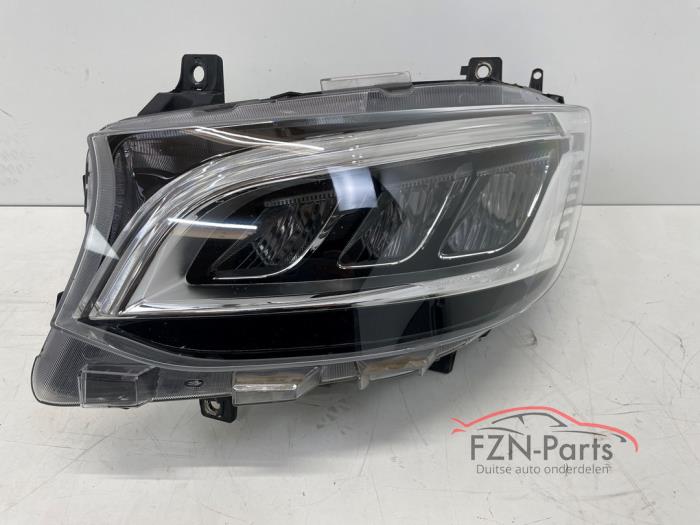 Gebrauchte Scheinwerfer links Mercedes Sprinter 3t (910.6) Preis € 999,00 Mit Mehrwertsteuer angeboten von FZN Parts