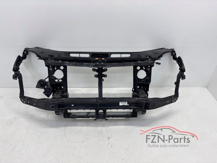 Begagnade Front Mercedes GLE (W166) 250d 2.0 Pris € 665,50 Inklusive moms erbjuds av FZN Parts