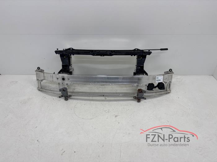 Begagnade Front Mercedes S (W223) 3.0 S-400d 4-Matic Pris € 799,00 Inklusive moms erbjuds av FZN Parts