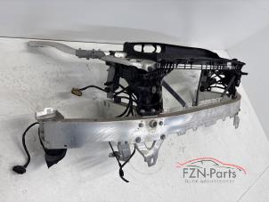 Front från en Mercedes-Benz E (C238) E-300 EQ Boost 2.0 Turbo 16V 2021