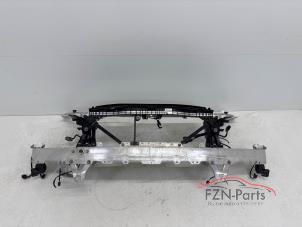Front från en Mercedes-Benz E (C238) E-300 EQ Boost 2.0 Turbo 16V 2021