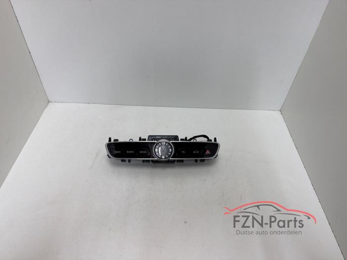 Usagé Commande ordinateur de bord Mercedes E (C238) E-300 EQ Boost 2.0 Turbo 16V Prix € 99,00 Prix TTC proposé par FZN Parts
