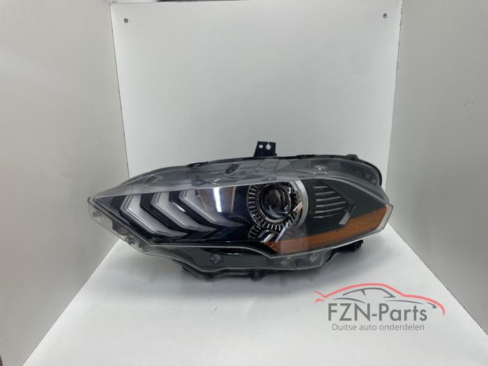 Używane Reflektor prawy Ford Usa Mustang VI Fastback 2.3 EcoBoost 16V Cena € 799,00 Z VAT oferowane przez FZN Parts