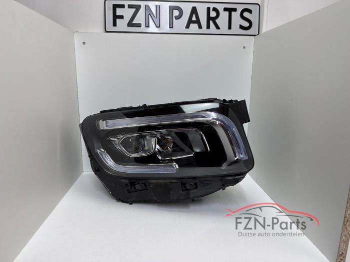 Używane Reflektor prawy Mercedes GLB (247.6) 2.0 GLB-200d 4-Matic Cena € 699,00 Z VAT oferowane przez FZN Parts