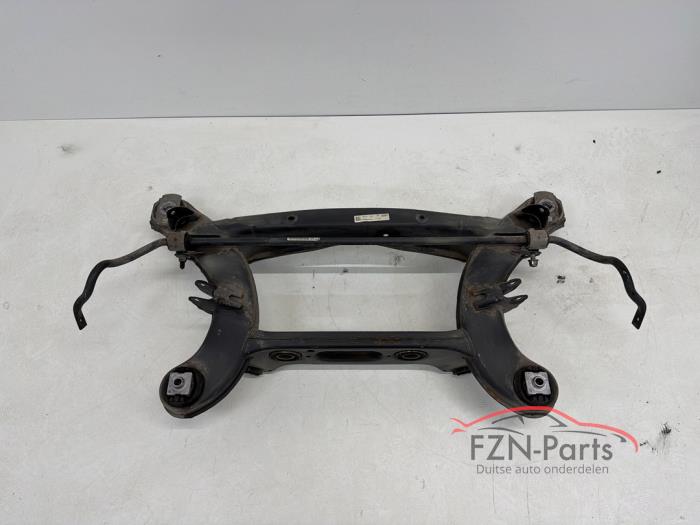 Begagnade Underram Mercedes E (C238) E-300 EQ Boost 2.0 Turbo 16V Pris € 299,00 Inklusive moms erbjuds av FZN Parts