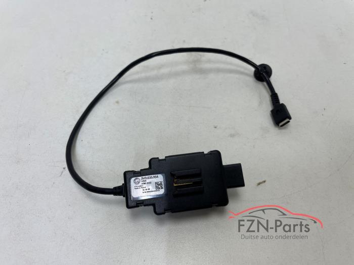 Używane Wtyczka USB Volkswagen ID.Buzz Cargo (EBA) 77 kWh Cena € 19,00 Z VAT oferowane przez FZN Parts