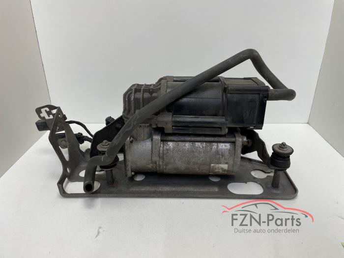 Begagnade Luftpump (fjädring) Mercedes E-Klasse AMG (W213) 4.0 E-63 S AMG V8 Turbo 4-Matic+ Pris € 499,00 Inklusive moms erbjuds av FZN Parts