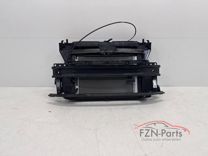 Begagnade Front Volkswagen T-Roc II 1.5 eTSI 150 16V Pris € 1.748,99 Inklusive moms erbjuds av FZN Parts