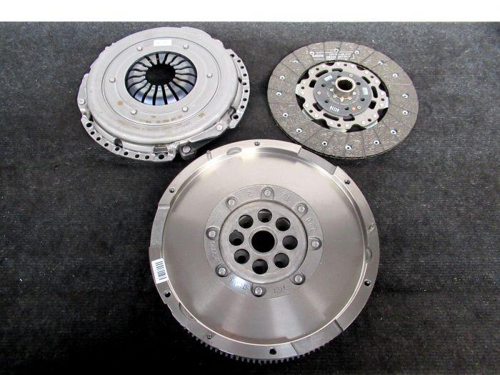 New Flywheel Opel Insignia 2.0 Turbo 16V E85 Price € 399,99 Inclusive VAT offered by Van Kronenburg Engines