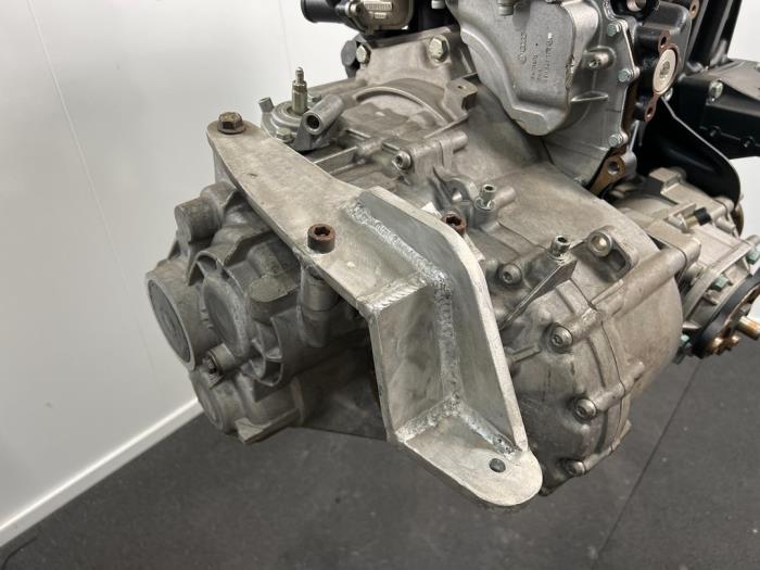 Engine from a Volkswagen Golf II (19E)