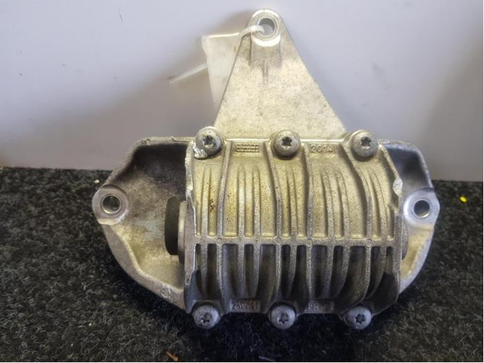 Used Engine mount Ferrari 458 Spider 4.5 V8 32V Speciale Price € 74,95 Inclusive VAT offered by Van Kronenburg Engines