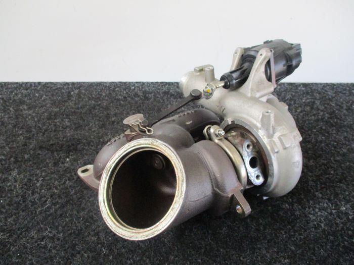 Turbo from a BMW M2 (F23) M235i 3.0 24V