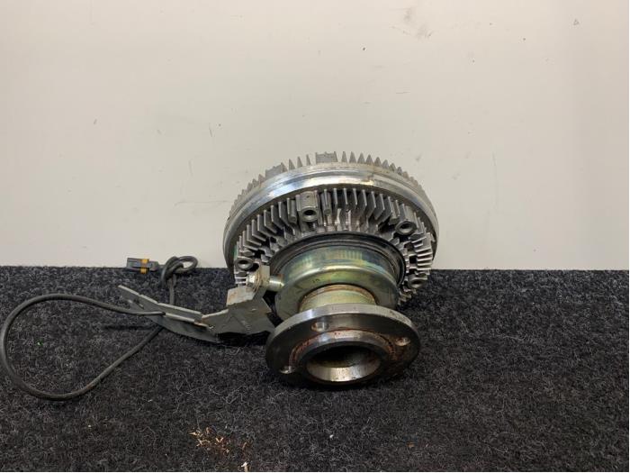 Viscous cooling fan from a Iveco New Daily IV 35C15