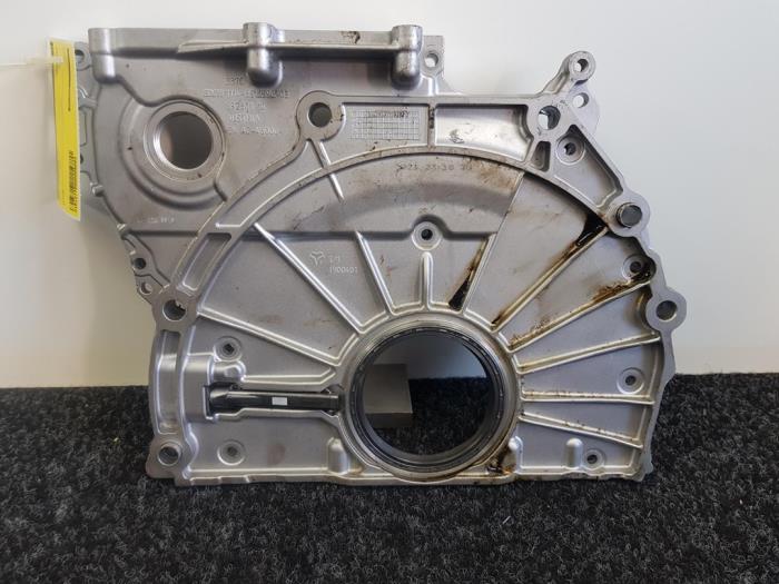 Usagé Couvercle de distribution Mini Mini Convertible (F57) 1.5 12V Cooper D Prix € 45,00 Prix TTC proposé par Van Kronenburg Engines