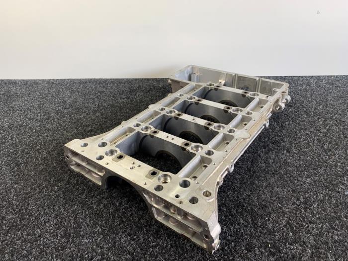 Usagé Couvercle carter BMW 3 serie (E90) M3 4.0 V8 32V Prix sur demande proposé par Van Kronenburg Engines