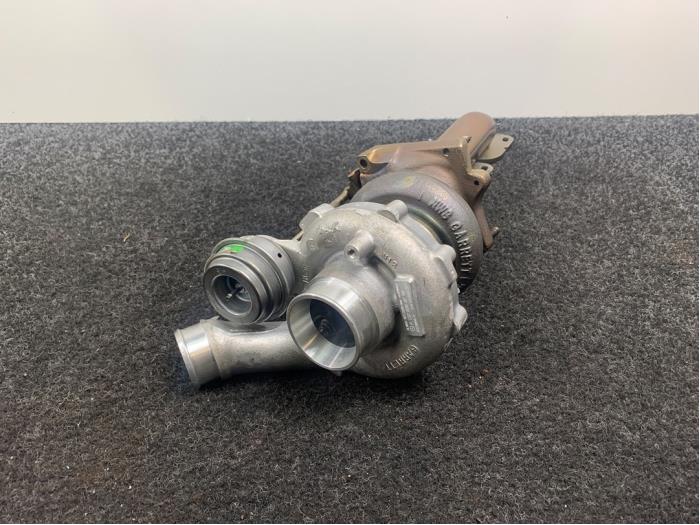 Używane Turbo Mercedes E (W212) 5.5 E-63 AMG V8 32V Perform.Pack.4-Matic Cena € 1.210,00 Z VAT oferowane przez Van Kronenburg Engines