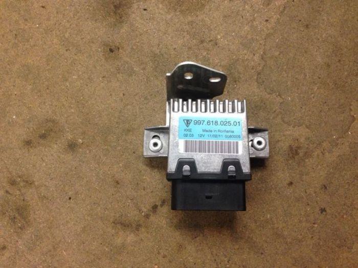 Usagé Module pompe carburant Porsche 911 (997) 3.6 24V Carrera Prix € 49,95 Prix TTC proposé par Van Kronenburg Engines