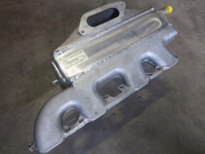 Intake manifold Jaguar XF 4.2 S V8 32V 2W939424BH SV8TS