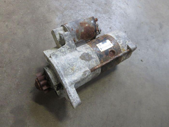 Used Starter Nissan Navara (D40) 2.5 dCi 16V 4x4 Price € 40,00 Inclusive VAT offered by Van Kronenburg Engines