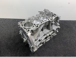 New Engine crankcase Ford Focus 3 Price € 799,94 Inclusive VAT offered by Van Kronenburg Engines