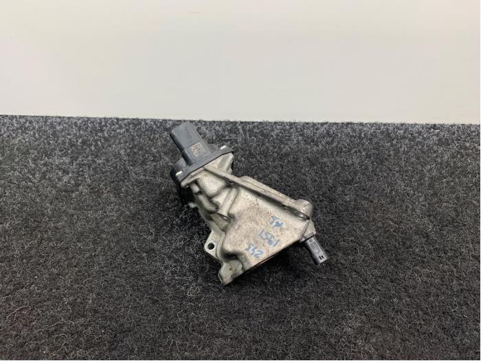 Gebrauchte AGR Ventil Audi Q7 (4MB/4MG) 3.0 TDI V6 24V Preis € 69,95 Mit Mehrwertsteuer angeboten von Van Kronenburg Engines