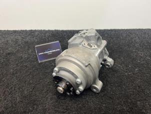 Used Power steering pump BMW X5 (F15) xDrive 50i 4.4 V8 32V Price € 129,94 Inclusive VAT offered by Van Kronenburg Engines