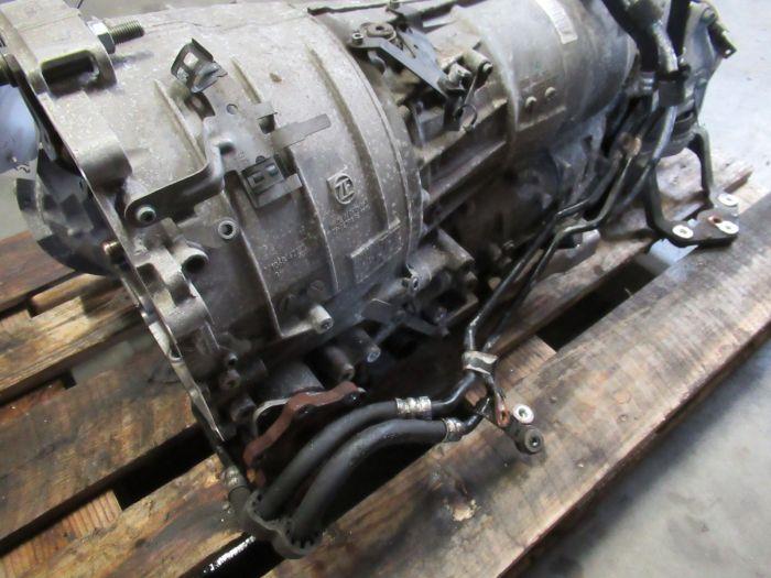 Gearbox from a Bentley Continental GT 6.0 Speed W12 48V