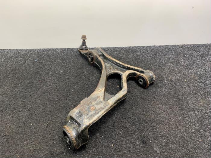 Bras De Suspension Supérieur Avant Droit Volkswagen Touareg 1 Phase 2 - Occasion