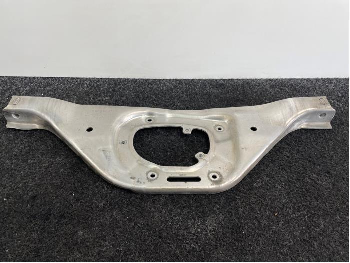 Gebrauchte Motorlager Porsche 911 (991) 3.8 24V Carrera 4S Preis € 115,00 Mit Mehrwertsteuer angeboten von Van Kronenburg Engines