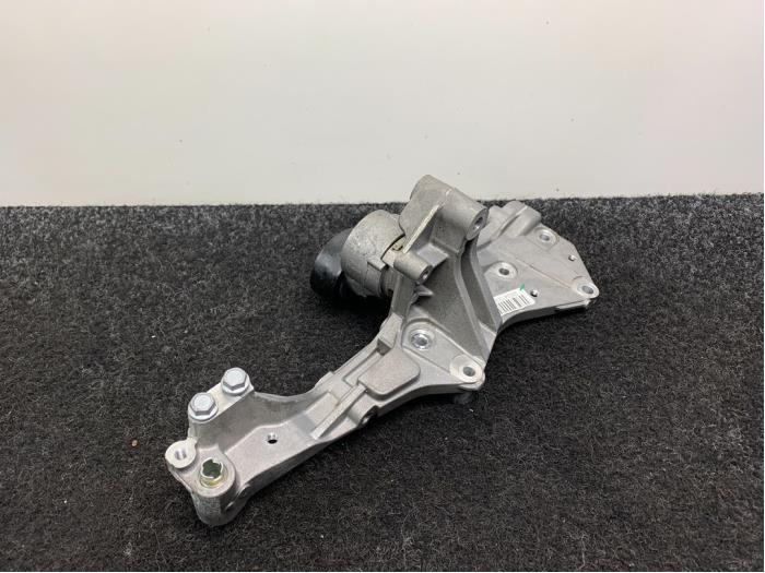 Usados Rodillo tensor correa múltiple Fiat Ducato (250) 2.3 D 130 Multijet Precio € 99,99 IVA incluido ofrecido por Van Kronenburg Engines