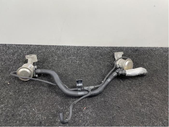 Usagé Débitmètre Audi A6 (C7) 3.0 V6 24V TFSI Quattro Prix € 99,95 Prix TTC proposé par Van Kronenburg Engines