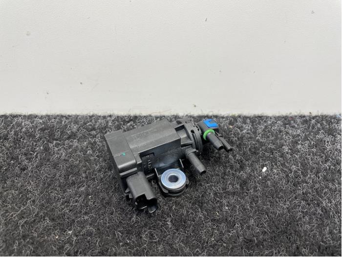Neuf Régulateur pression turbo Citroen Jumpy 2.0 Blue HDI 120 Prix € 74,95 Prix TTC proposé par Van Kronenburg Engines