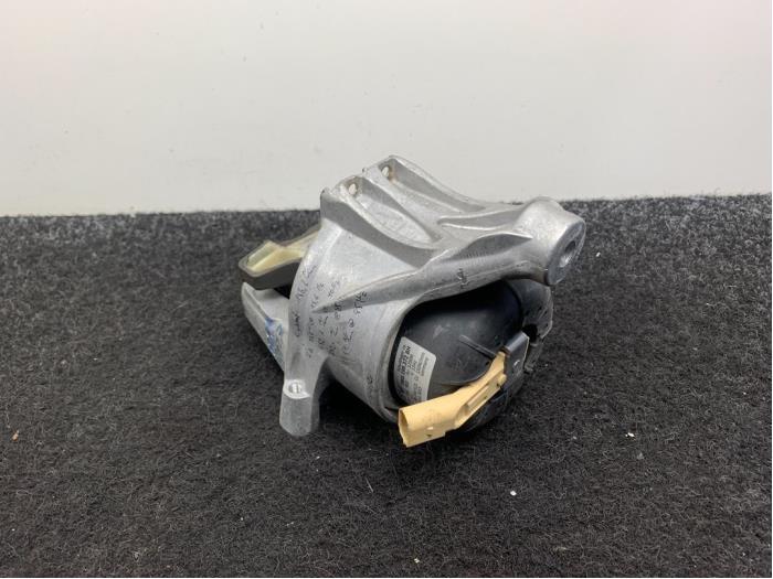 Engine mount Audi A4 2.0 TFSI 16V Quattro 8W0199372BH