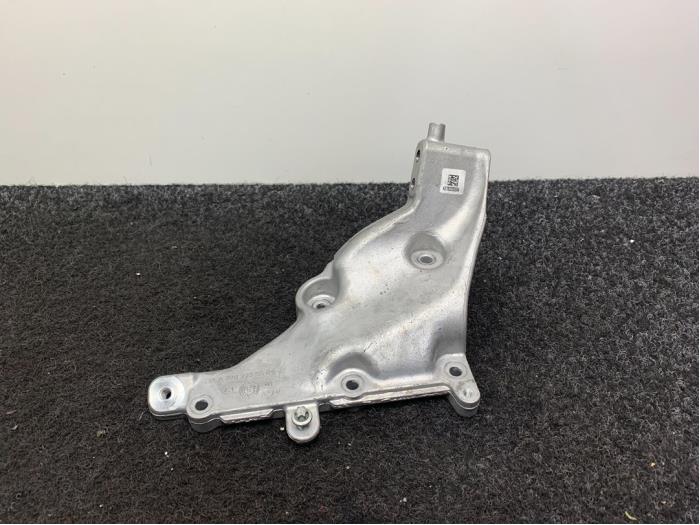309583da-8fef-4db5-b407- 