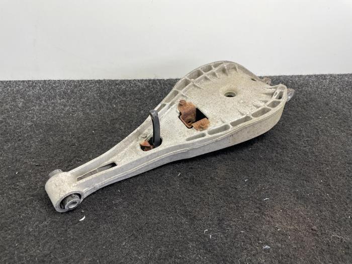Bras de commande supérieur