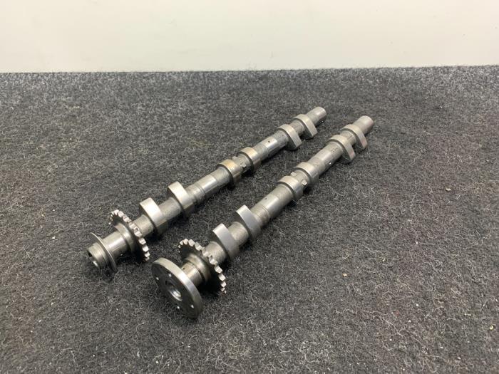 Usagé Kit arbre à cames Porsche 911 (996) 3.4 Carrera 24V Prix sur demande proposé par Van Kronenburg Engines