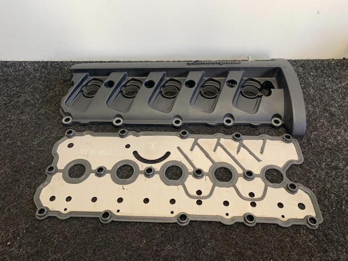Gebrauchte Ventildeckel Lamborghini Gallardo 5.0 V-10 40V Preis € 399,94 Mit Mehrwertsteuer angeboten von Van Kronenburg Engines