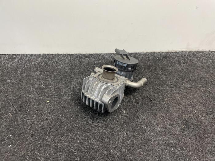 Gebrauchte AGR Ventil BMW 5 serie (F10) 528i 24V Preis € 70,00 Mit Mehrwertsteuer angeboten von Van Kronenburg Engines