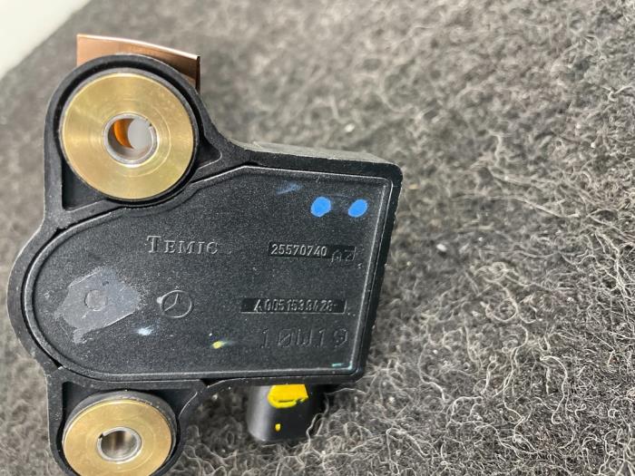 Oil level sensor Mercedes A A0051539428