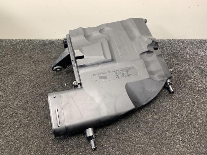 Neue Luftfiltergehäuse Mercedes E (W211) 3.0 E-280 CDI 24V Preis € 74,95 Mit Mehrwertsteuer angeboten von Van Kronenburg Engines