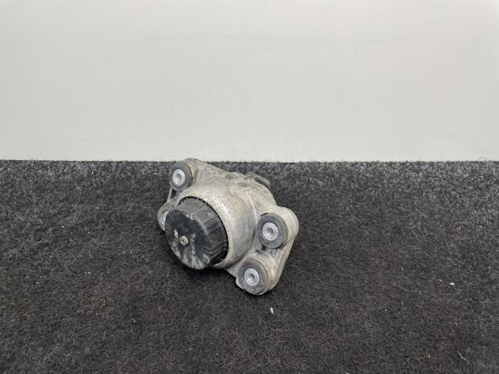 Gebrauchte Schwingungsdämpfer Landrover Range Rover IV (LG) 4.4 SDV8 32V Preis € 49,95 Mit Mehrwertsteuer angeboten von Van Kronenburg Engines