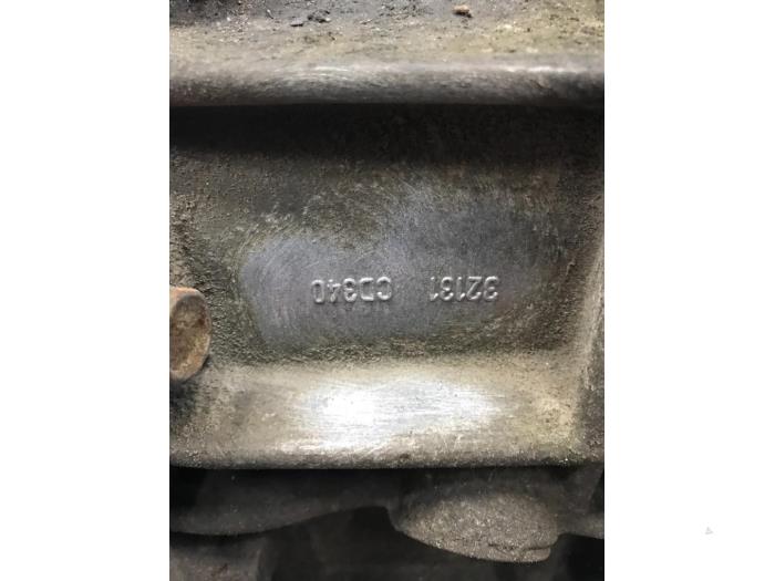 Getriebe van een Nissan Navara (D40) 2.5 dCi 16V