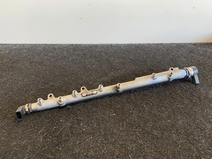 Usagé Système d'injection BMW 3 serie (E90) 330d 24V Prix € 99,95 Prix TTC proposé par Van Kronenburg Engines