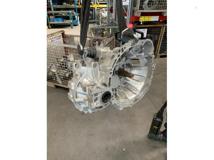 Gebrauchte Getriebe Toyota Carina E (T19) 2.0 XL,GL TD Preis € 749,95 Mit Mehrwertsteuer angeboten von Van Kronenburg Engines