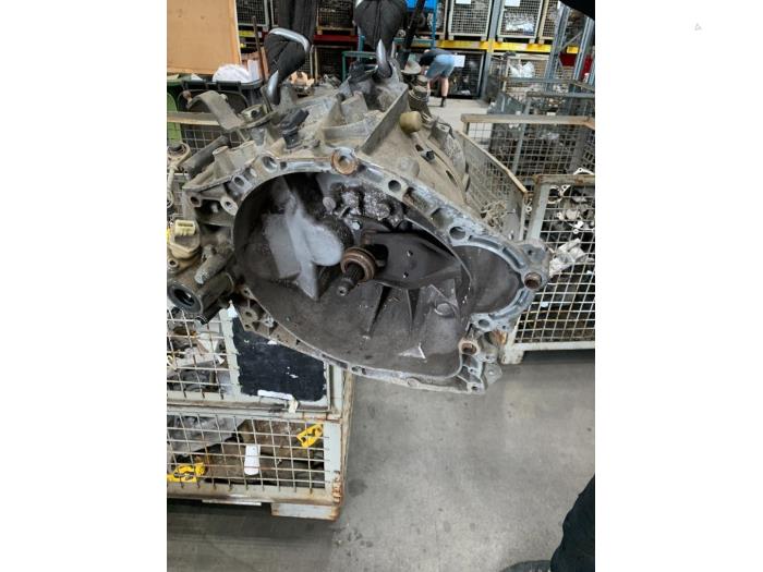 Gebrauchte Getriebe Peugeot 307 (3A/C/D) 2.0 HDi 90 Preis € 199,94 Mit Mehrwertsteuer angeboten von Van Kronenburg Engines