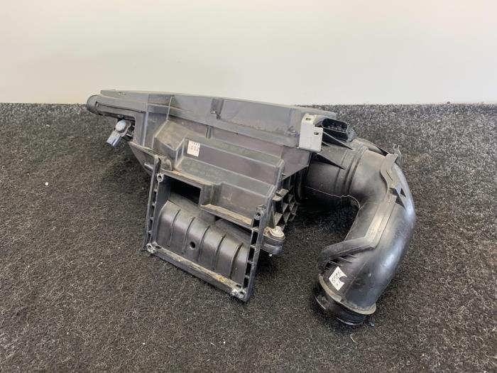 Gebrauchte Luftfiltergehäuse Mercedes C (W204) 1.8 C-180K 16V Preis € 99,95 Mit Mehrwertsteuer angeboten von Van Kronenburg Engines