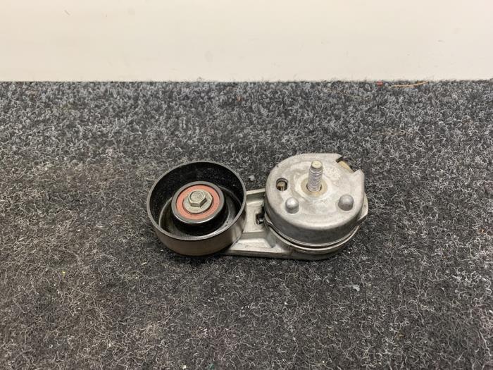 Gebrauchte Spanrolle multiriem Aston Martin Vantage 4.3 V8 32V Preis € 50,00 Mit Mehrwertsteuer angeboten von Van Kronenburg Engines