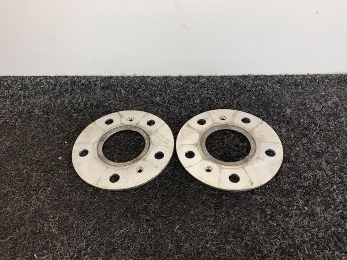 Begagnade Spårbreddare Porsche 911 (997) Pris på förfrågan erbjuds av Van Kronenburg Engines