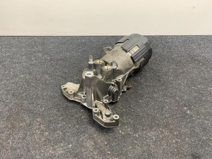 Gebrauchte Ölfiltergehäuse BMW 3 serie (E90) M3 4.0 V8 32V CRT Preis € 80,01 Mit Mehrwertsteuer angeboten von Van Kronenburg Engines